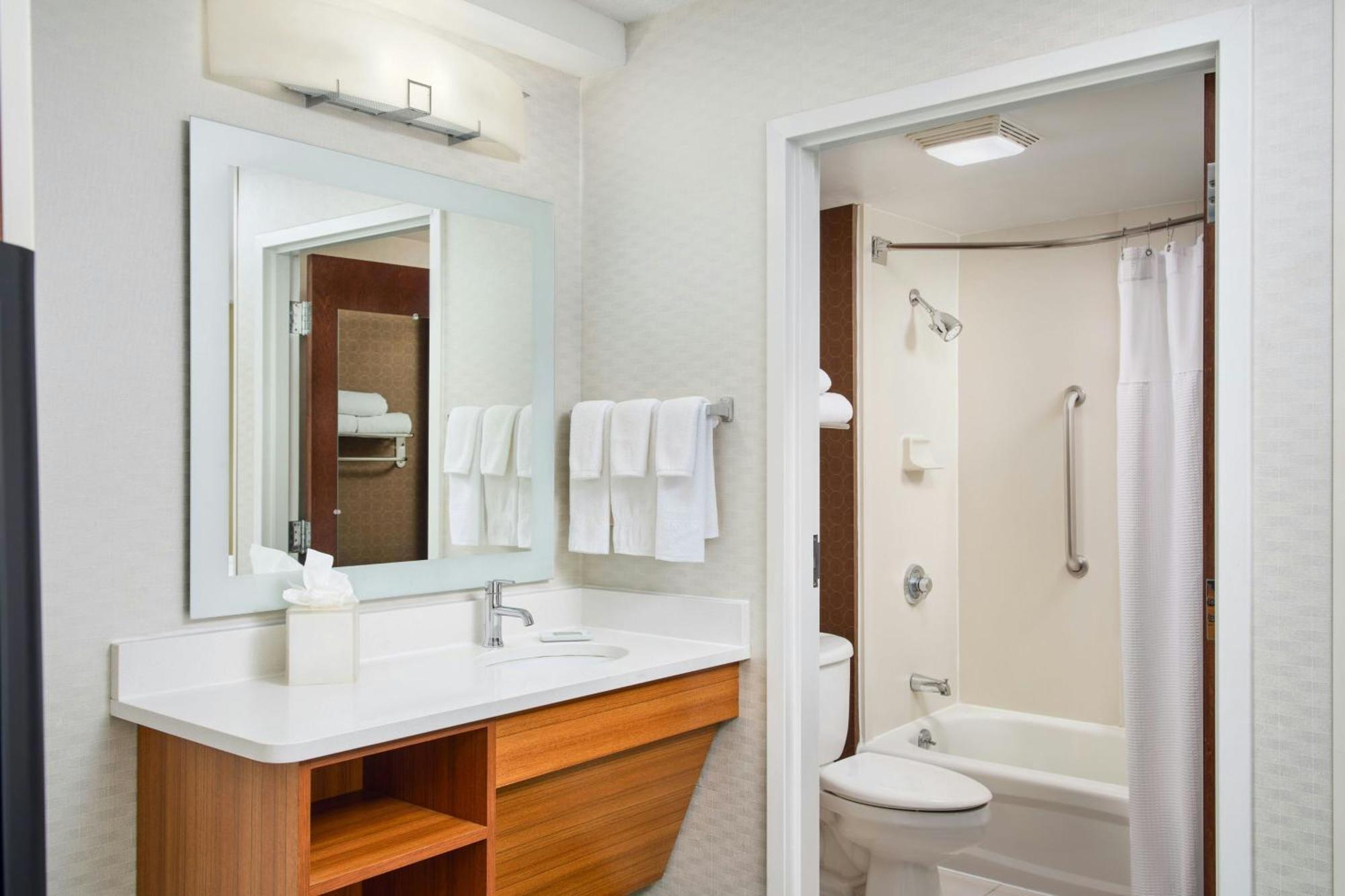Springhill Suites By Marriott Chicago Southwest At Burr Ridge Hinsdale Bagian luar foto