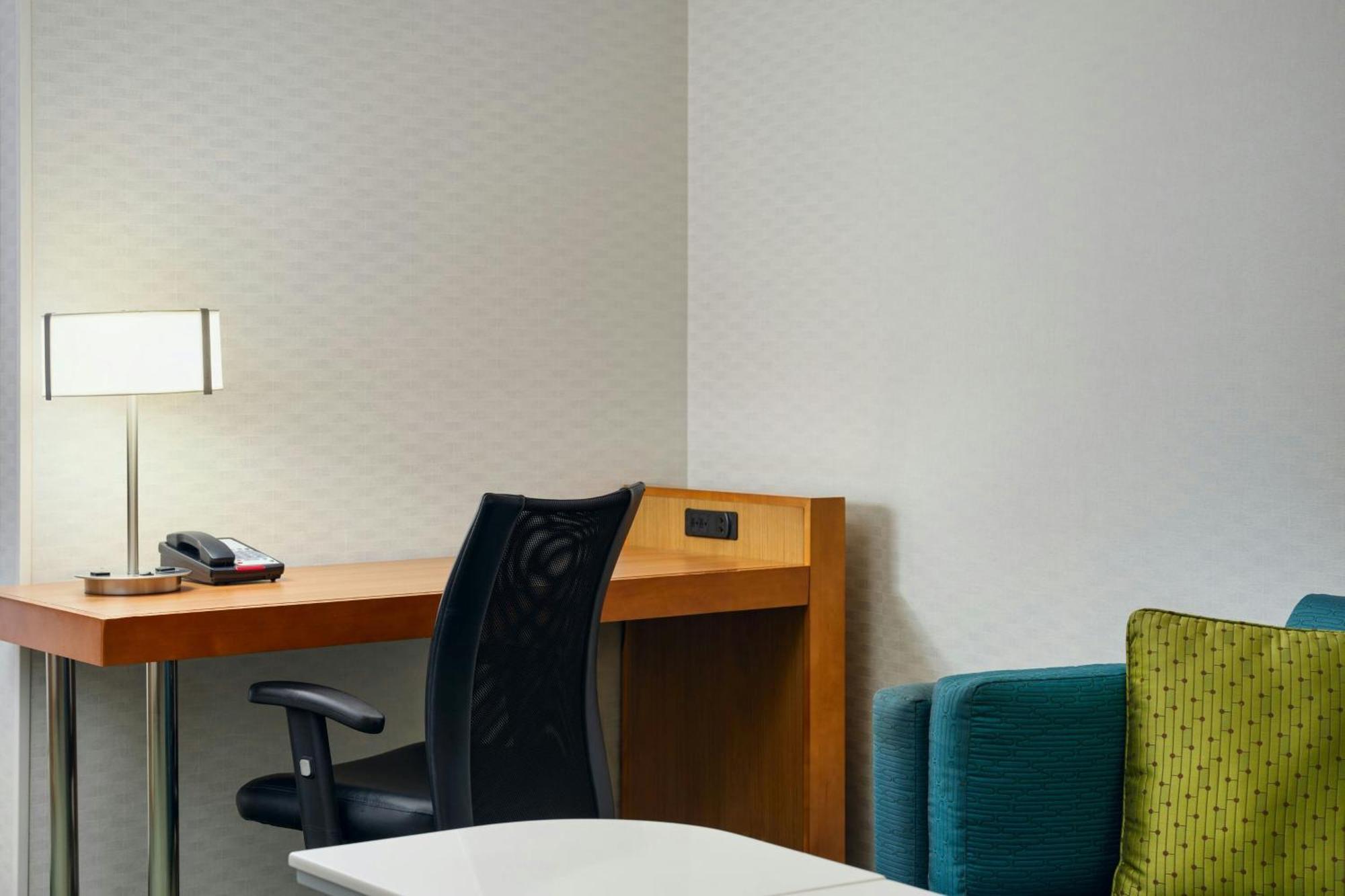 Springhill Suites By Marriott Chicago Southwest At Burr Ridge Hinsdale Bagian luar foto